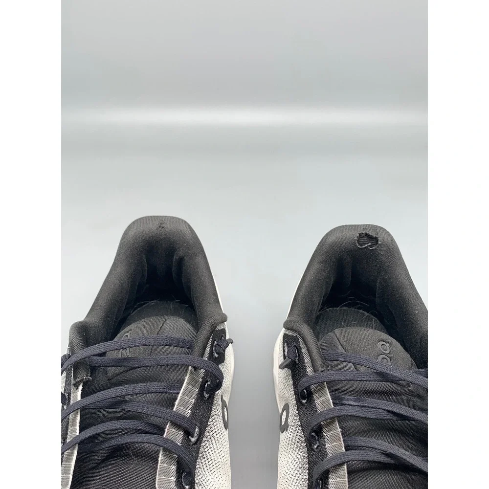 On Cloudtilt White Black Running Shoes 3ME10101430 Men's Sz 10